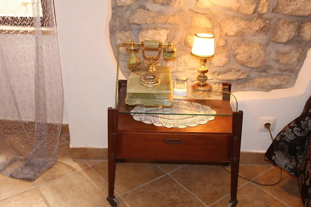 Апартаменты Rooms Da Angelica Old City 2 Ровинь